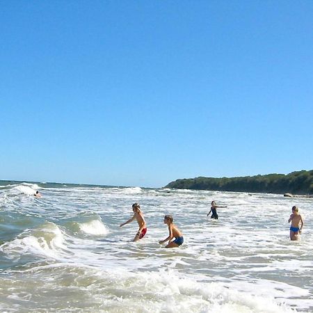 Strandnah Mit Balkon, Gratis Nutzung Vom Ahoi Erlebnisbad Und Sauna In Sellin - Strandhaus Moenchgut Fewo21 Lobbe Exteriér fotografie